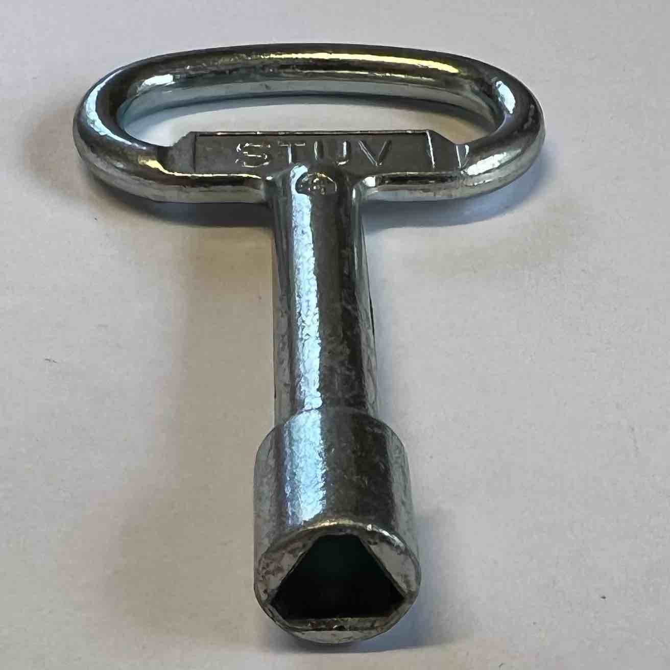 Access Key (Triangle Type) A2B Trailers