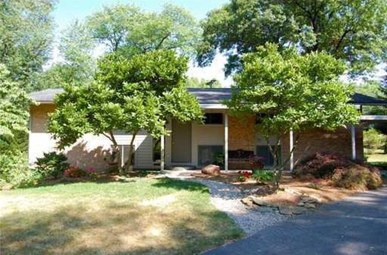 Gordon C Brown Residence a2 modern