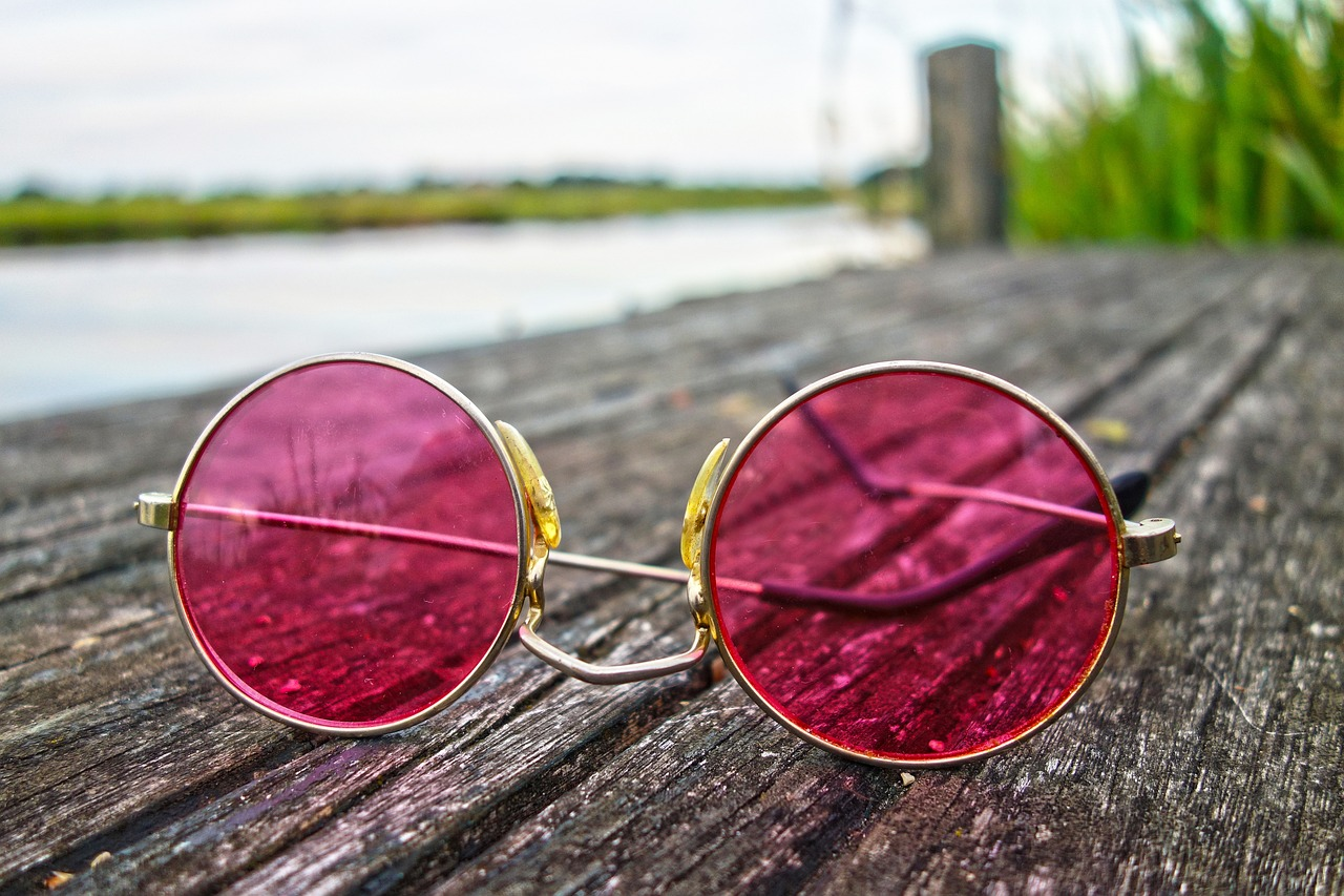 Sunglasses8 Reasons Why You Should Start Wearing Them