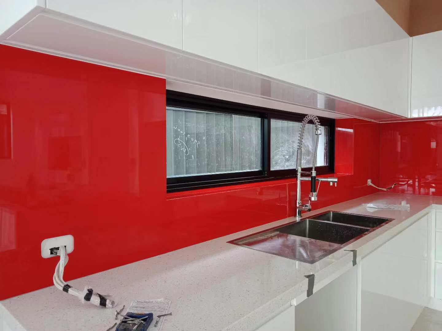 Victoria Color Glass Starphire Glass Splashbacks Installed Mortdale