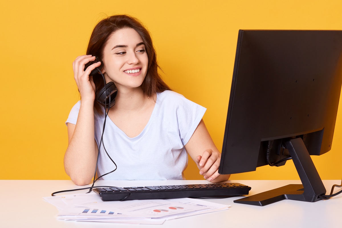 Is It Good to Listen to Music While Studying? AAA Music