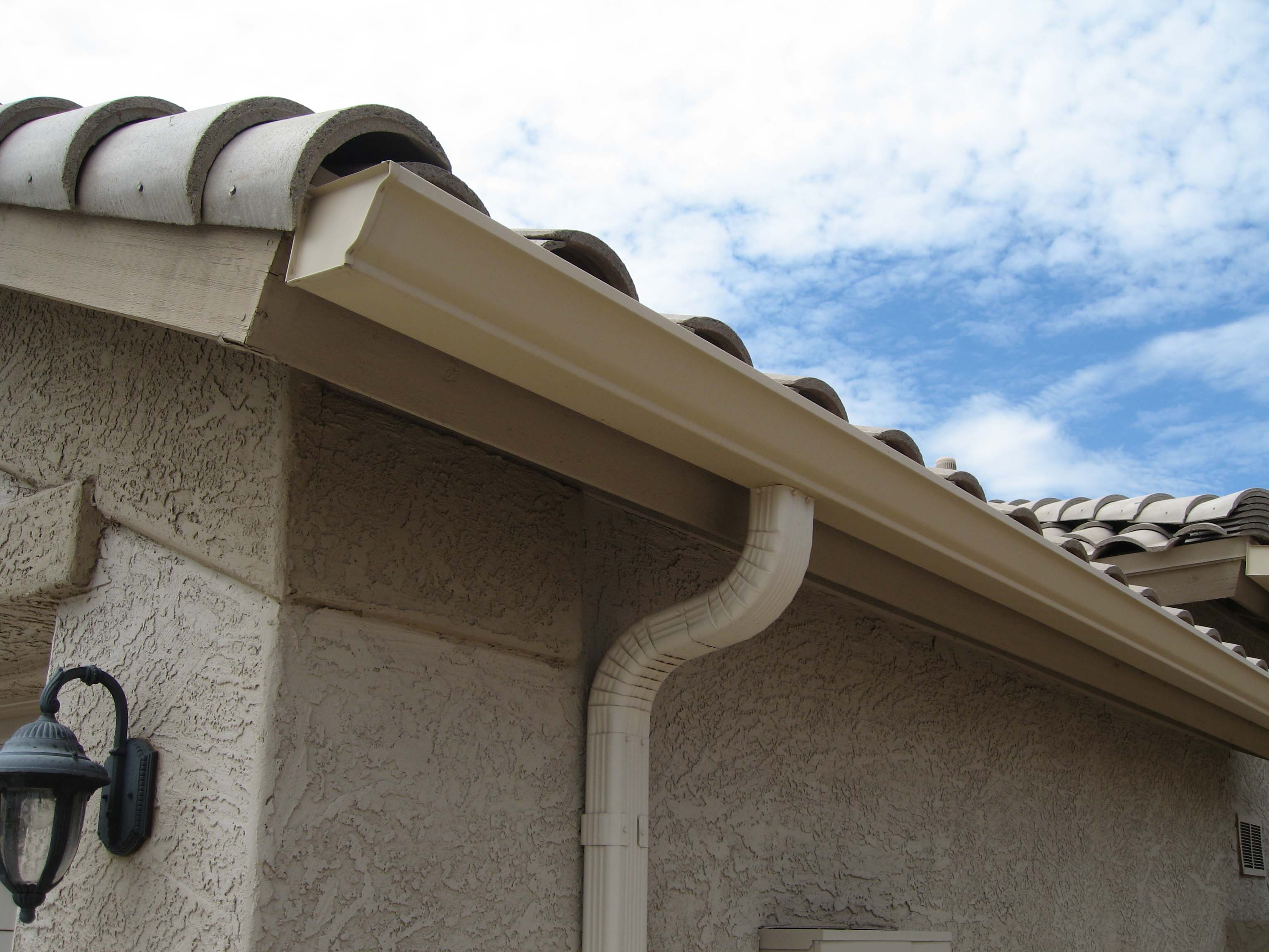 raingutter AAA Sun Control