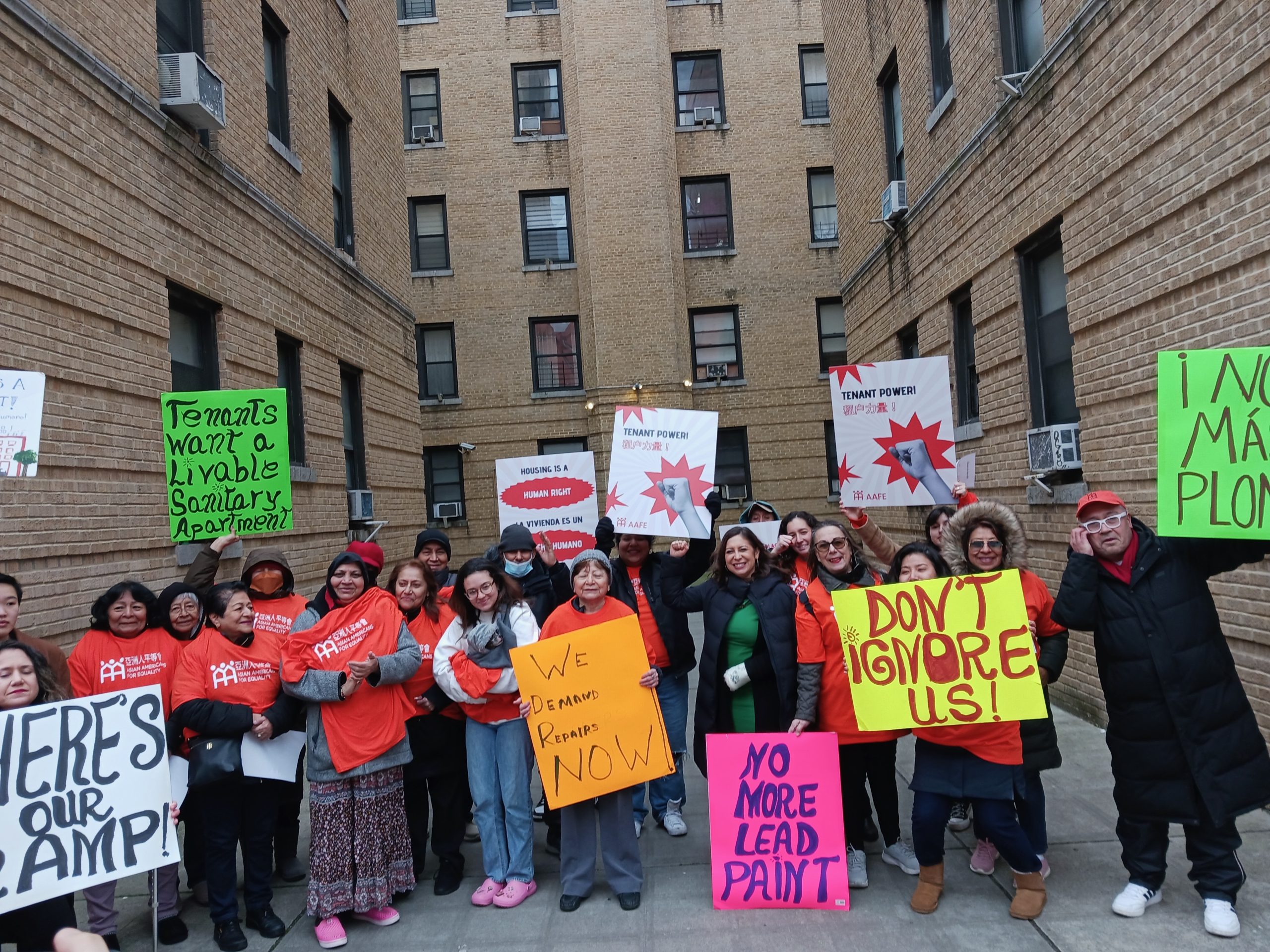 Residents call on Jackson Heights landlord to end building neglect and