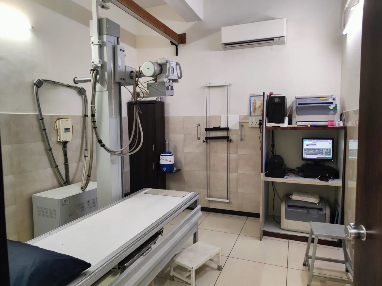 XRAY Aashray Hospital