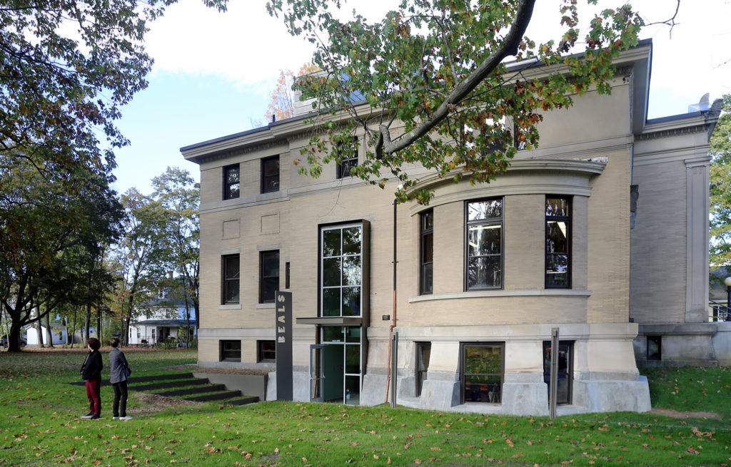 Beals Memorial Library • Abacus [ Architects + Planners ]