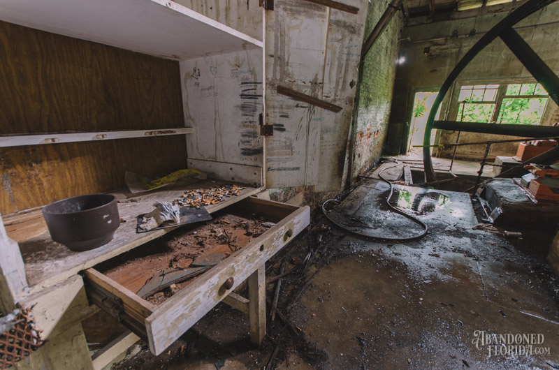 Florida Furniture Industries Abandoned Florida