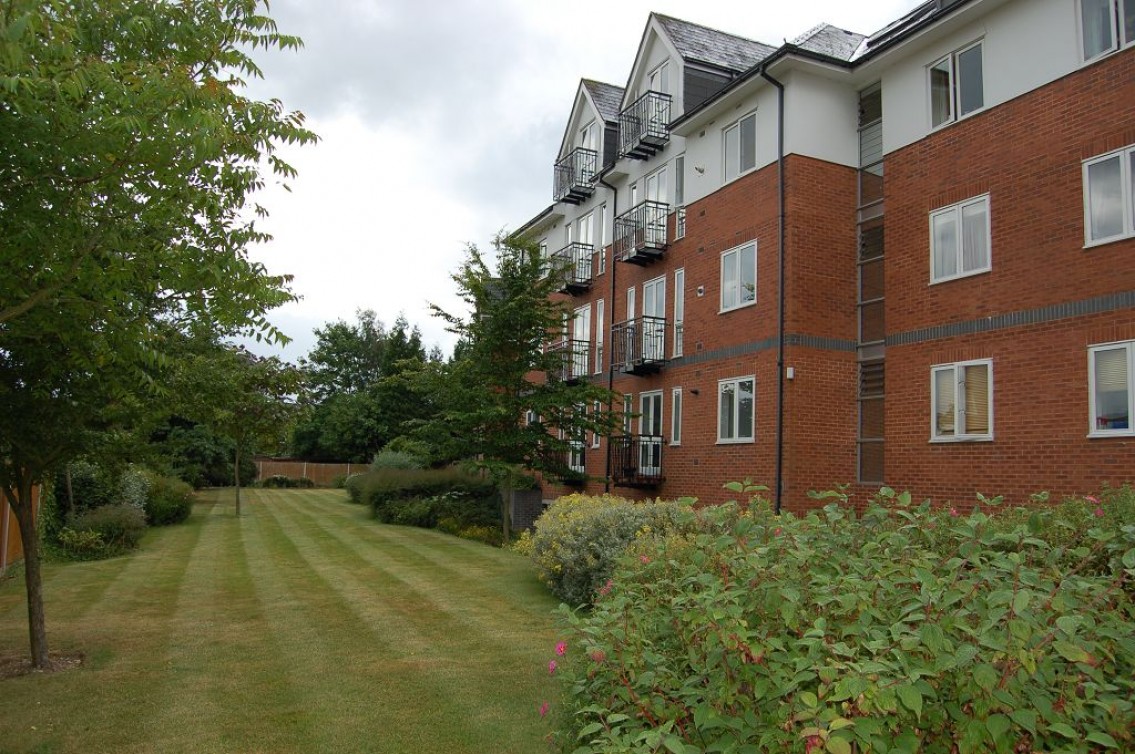 Windsor Court, St Albans, AL1 Abbey Estates