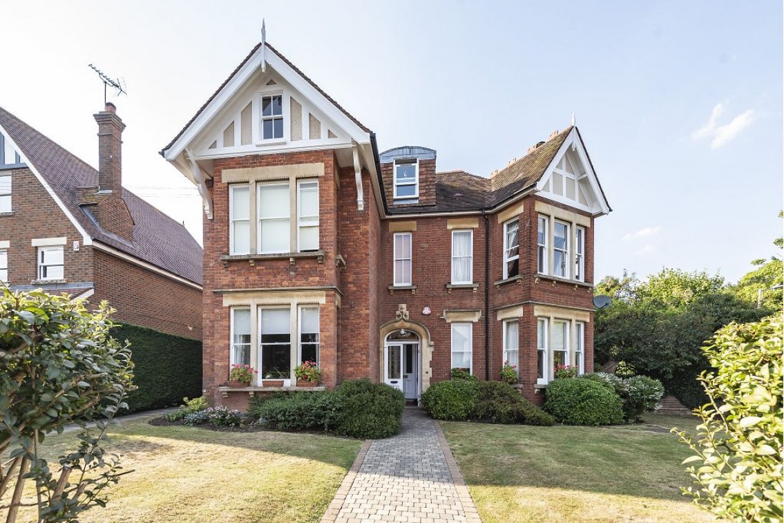 St Nicholas Lodge, Harpenden, AL5 Abbey Estates