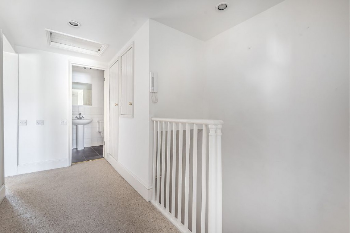 Old London Road, St Albans, AL1 Abbey Estates