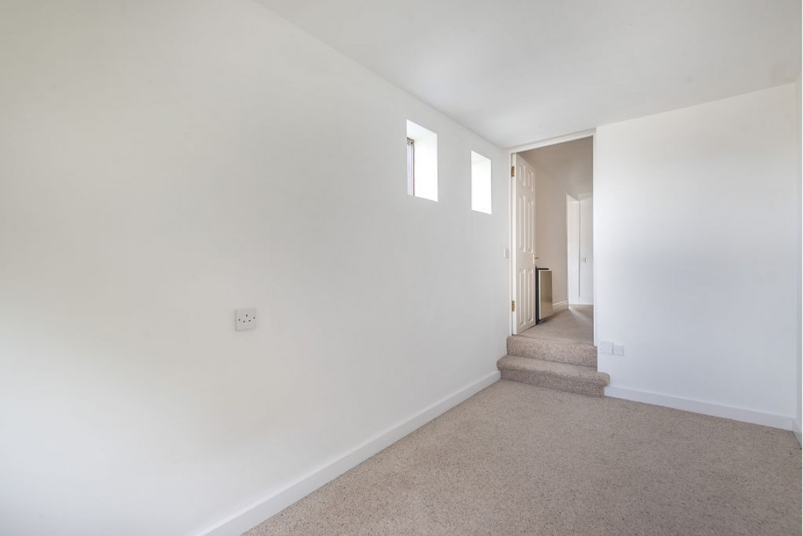 Old London Road, St Albans, AL1 Abbey Estates