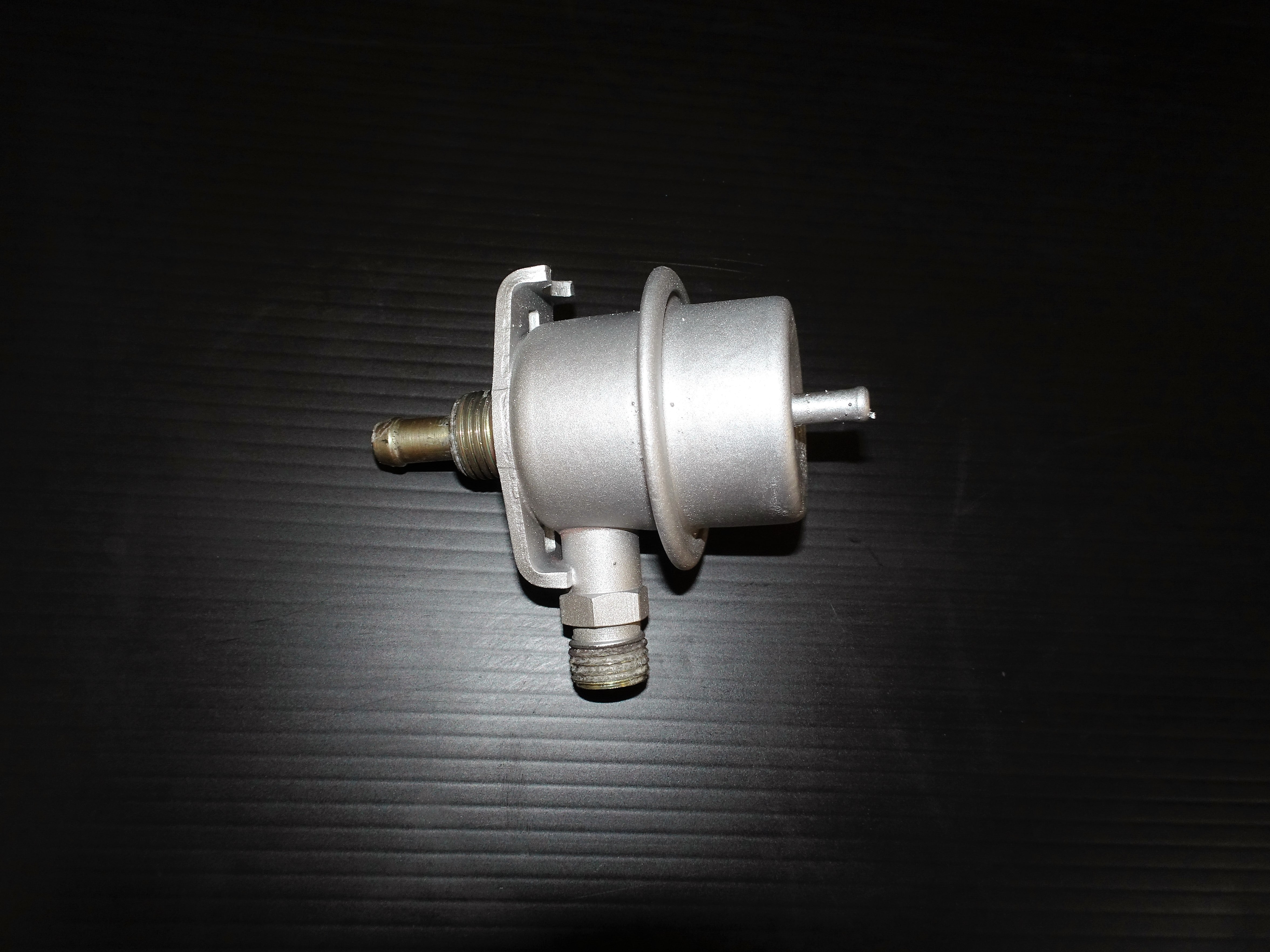 3.3 Bar Fuel Pressure Regulator, 5 BHP Increase Abbott Saab