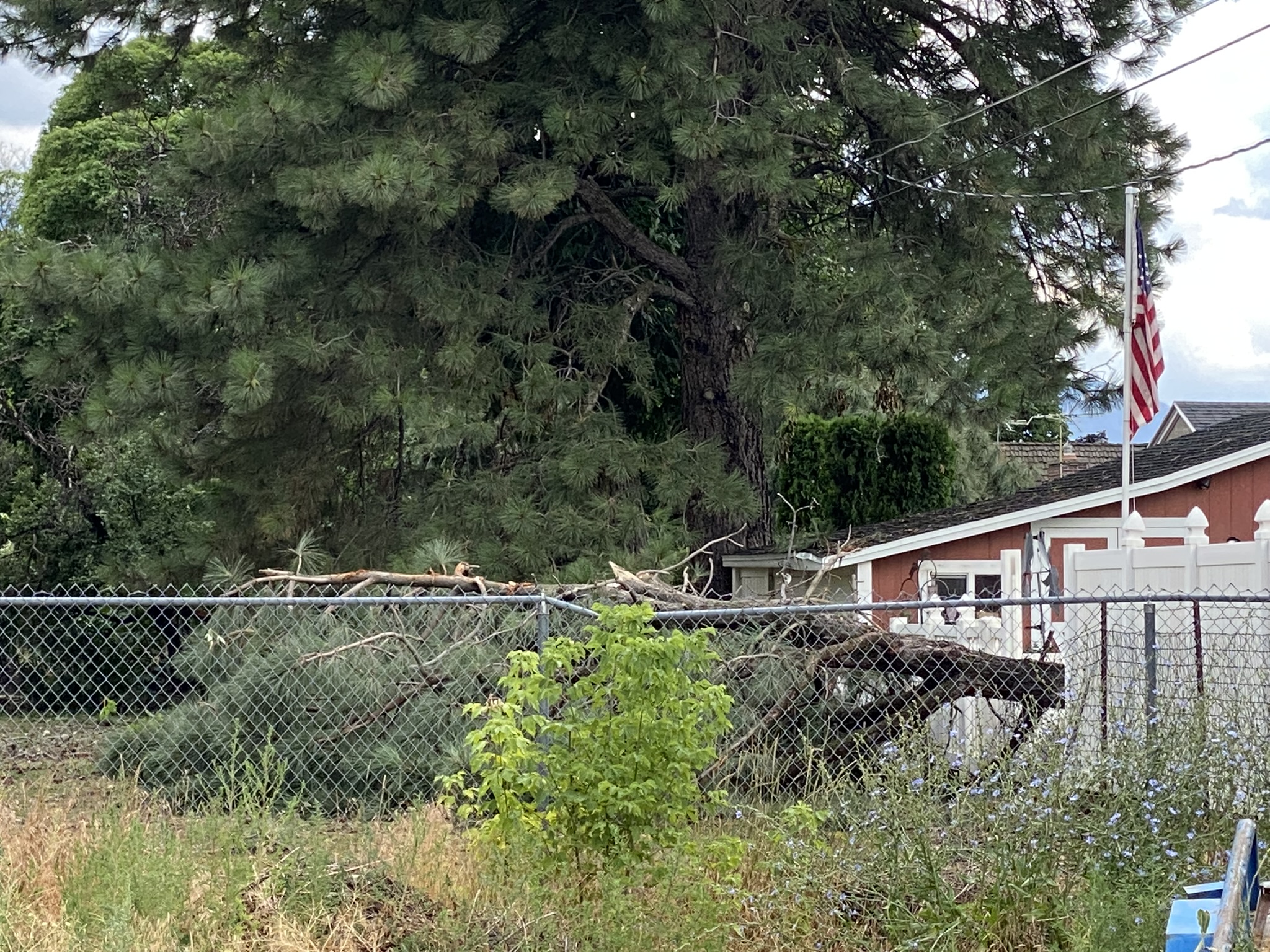 Springville Utah explosion during thunderstorm