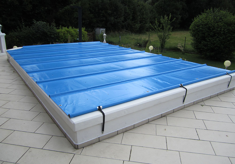 Witterungsstabile Winter Abdeckung für Ihren Pool