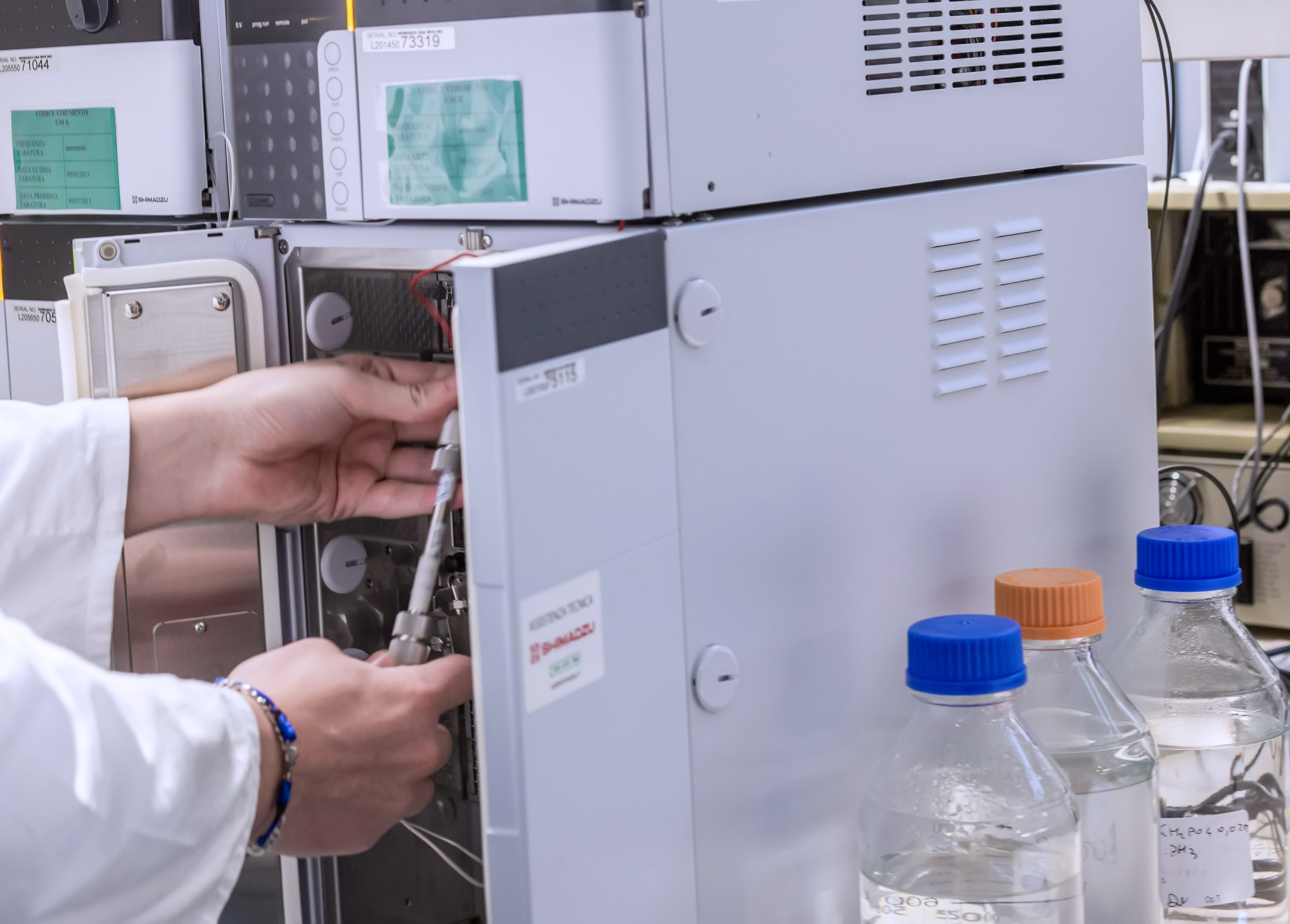 Laboratories abich.ca Biological and chemical analysis