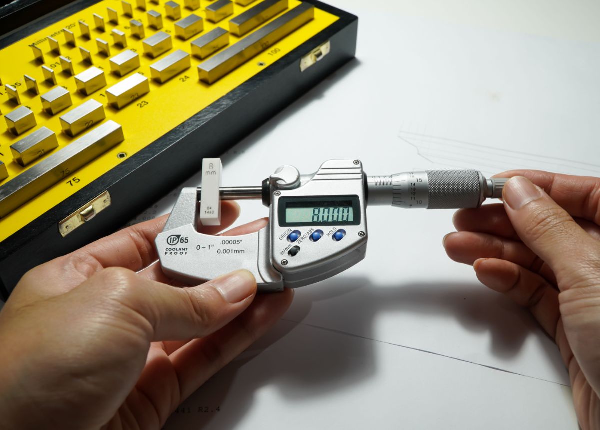 A Beginner's Guide to Depth Micrometers