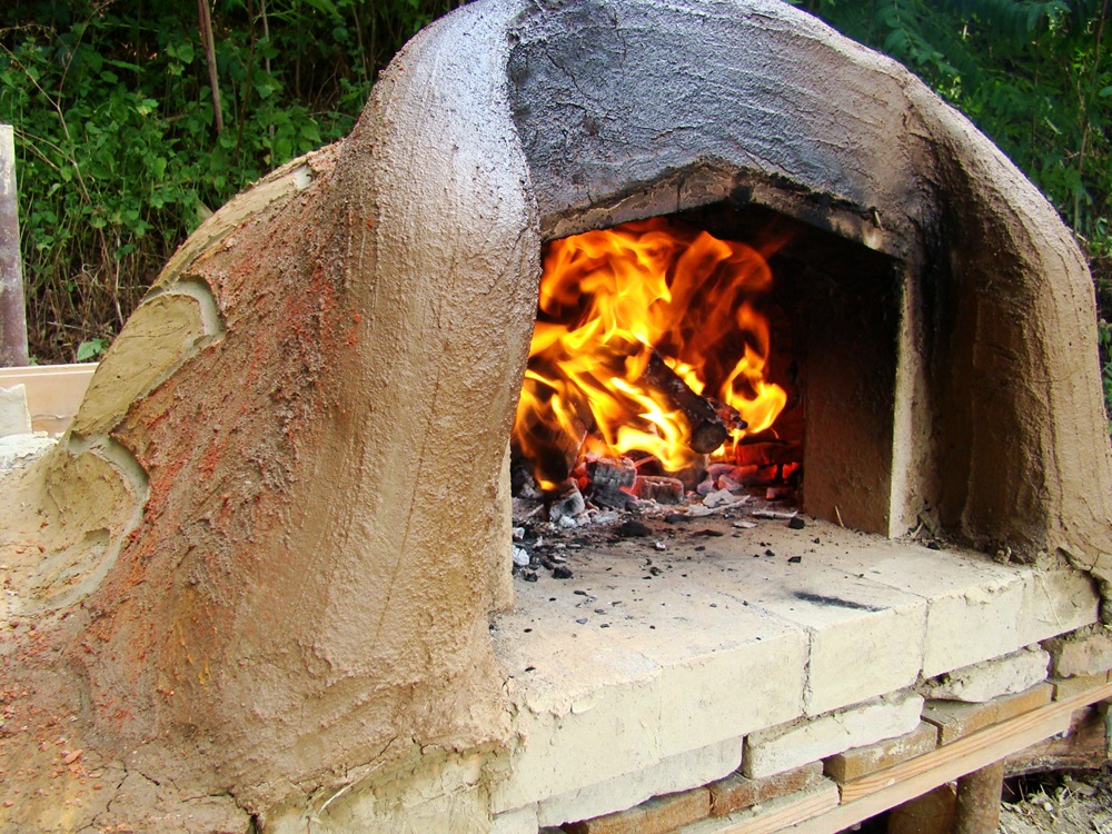 Costruire un Forno in Terra Cruda Abitare Consapevole Architettura