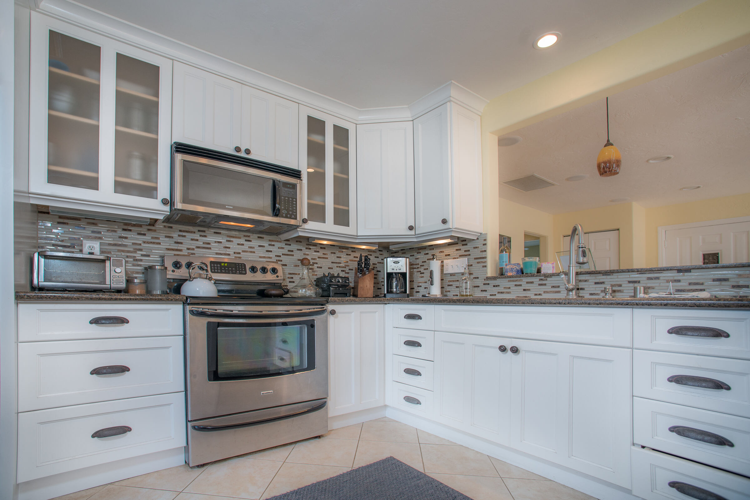 Top Realtor in San Diego, CA, Analyzes Market Shifts Amid High Interest