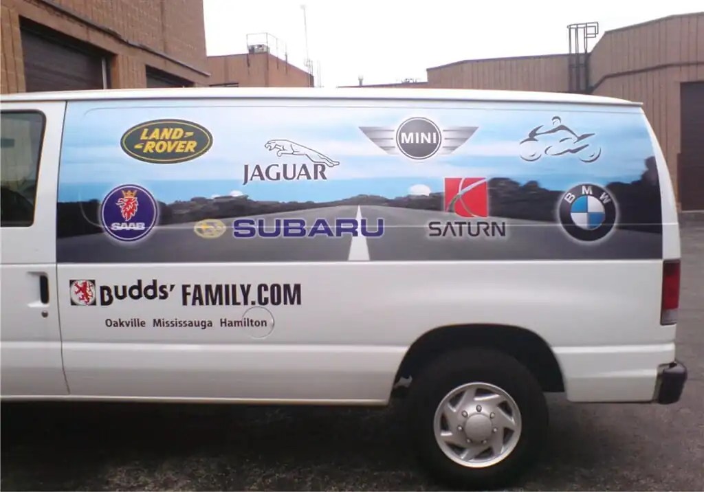Leave a Vehicle Wrap Job to the Professionals About Signs