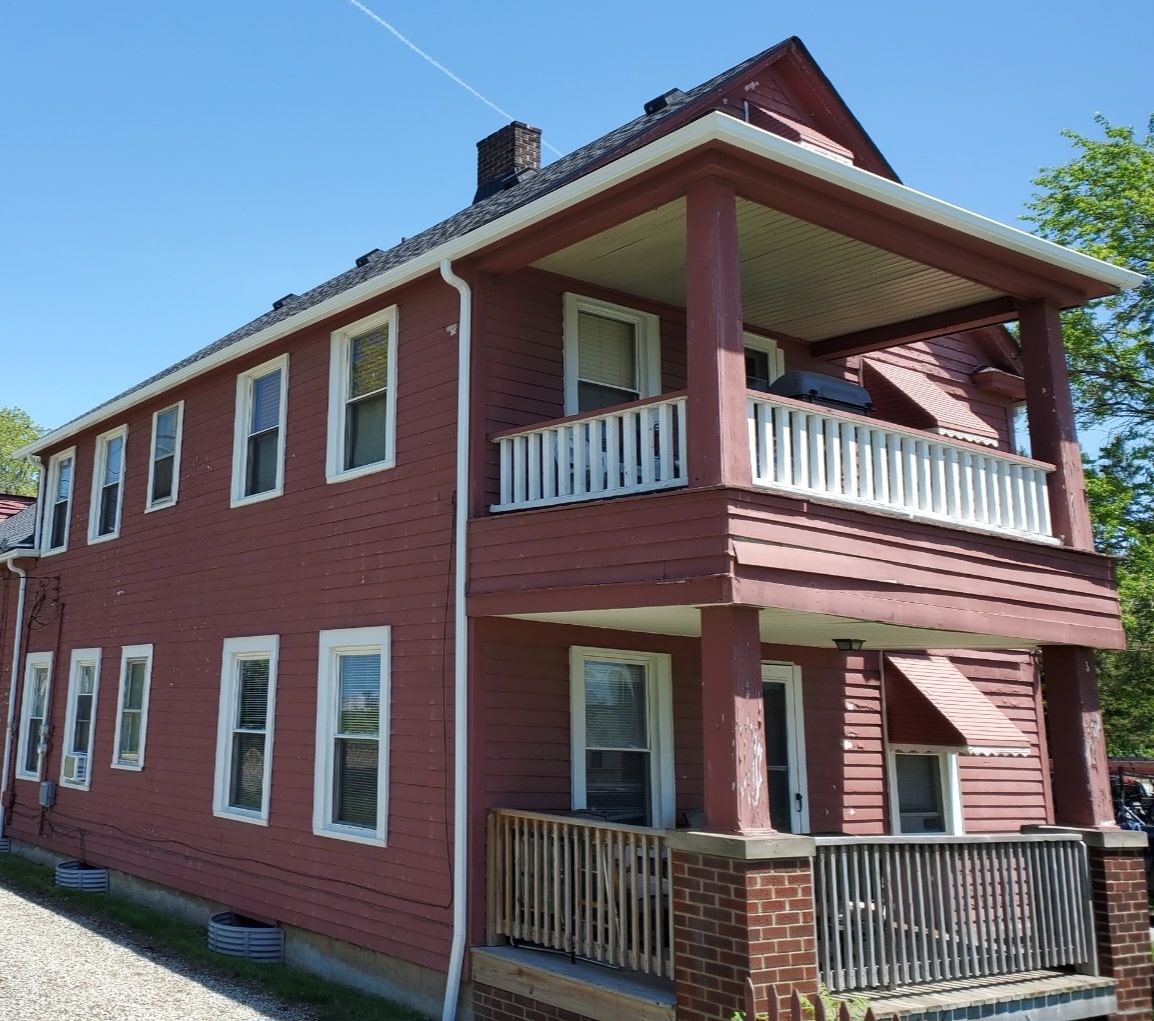 TopRated Seamless Gutter Install Above & Beyond Gutter Co. LLC