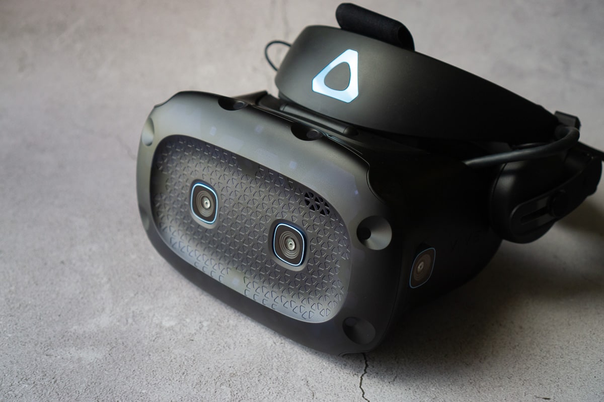 HTC VIVE Cosmos Elite Review