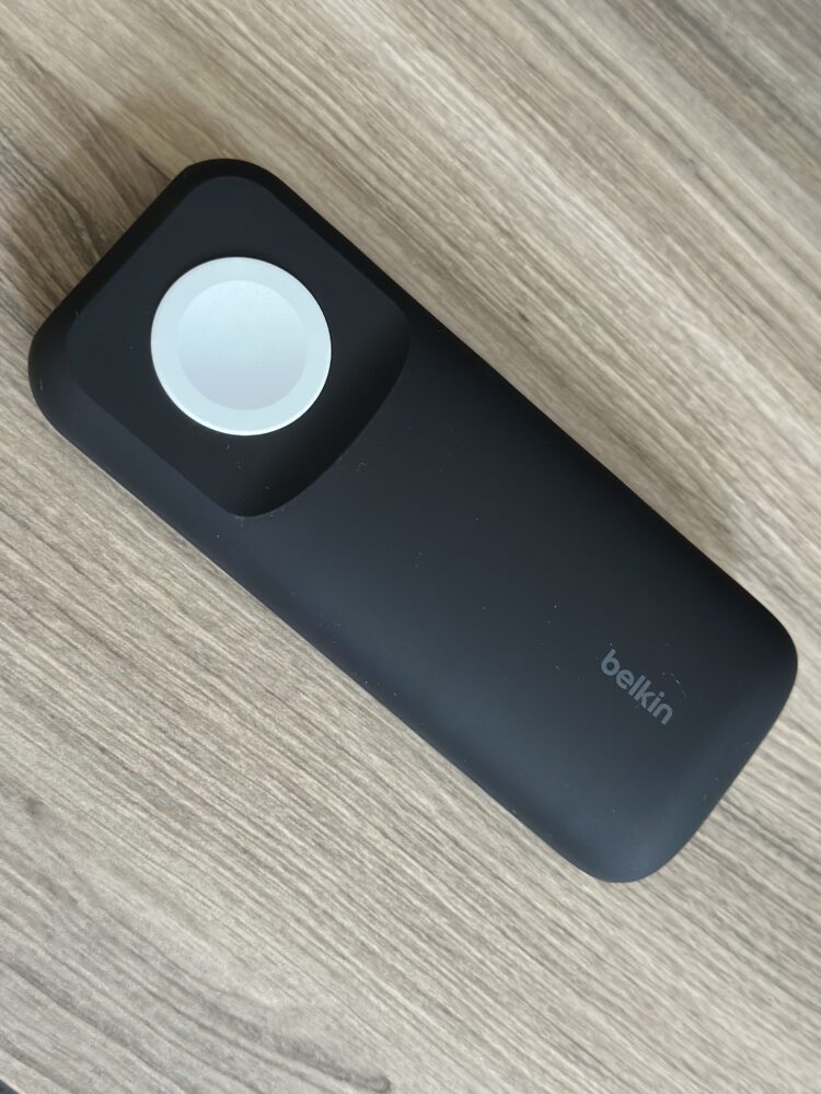 Belkin BoostCharge Pro for Apple Watch + Power Bank 10K Review