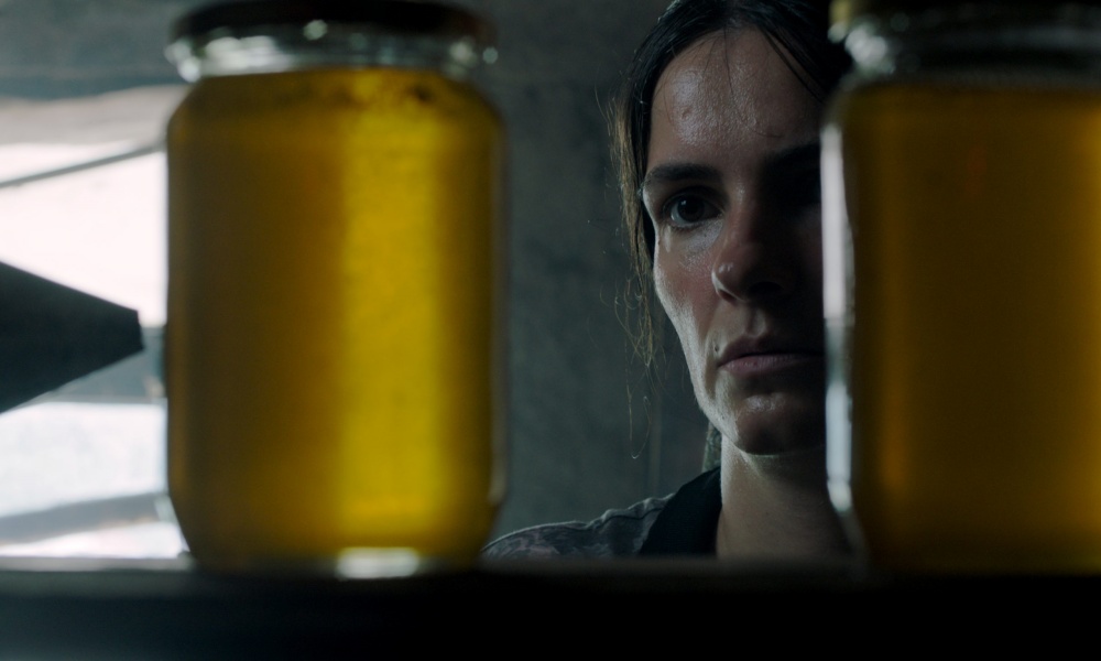 Critique film LA RUCHE Abus de Ciné