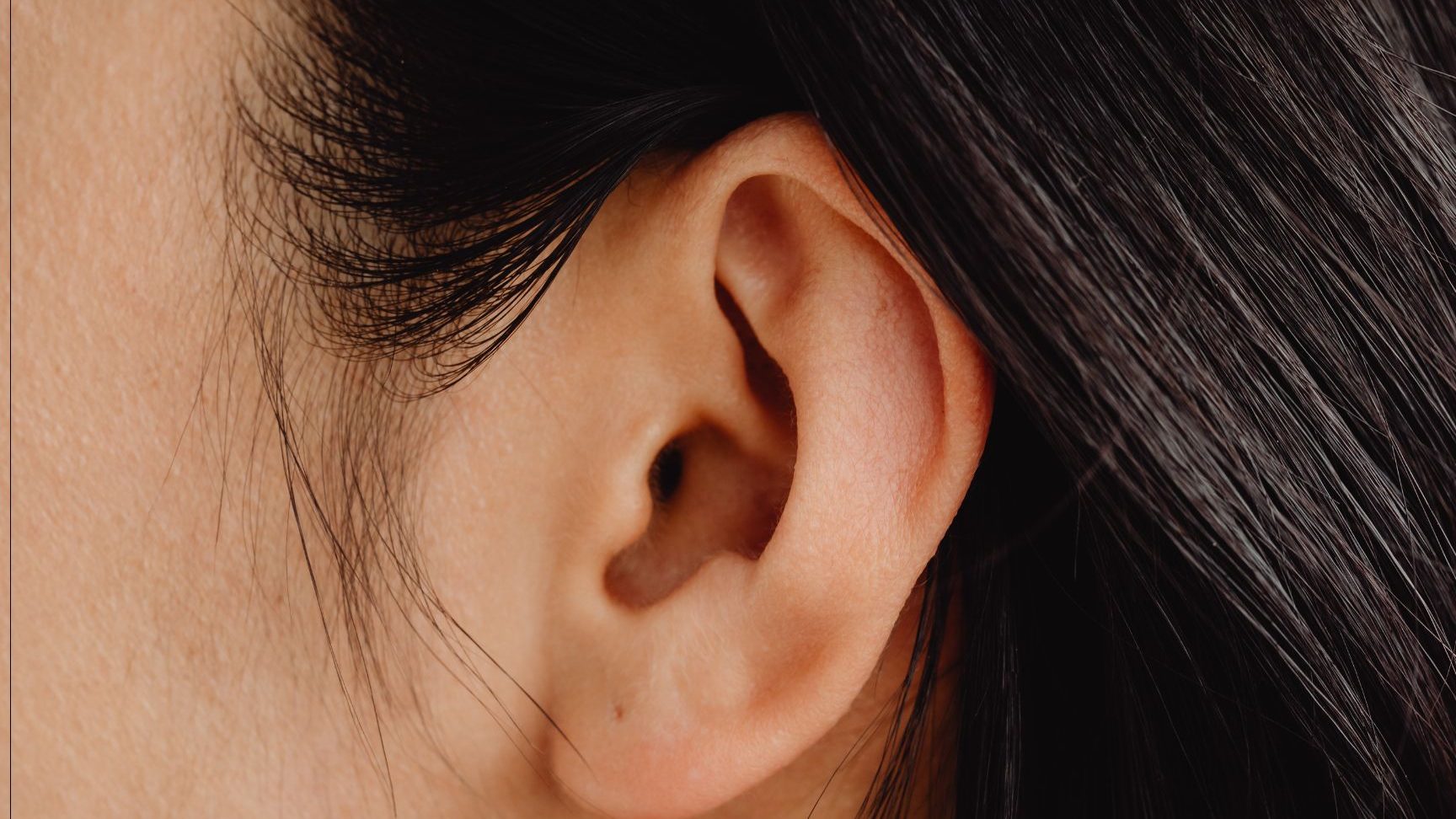 Why Do My Ears Get Hot When I Wear Headphones? Explained! AC3FILTER