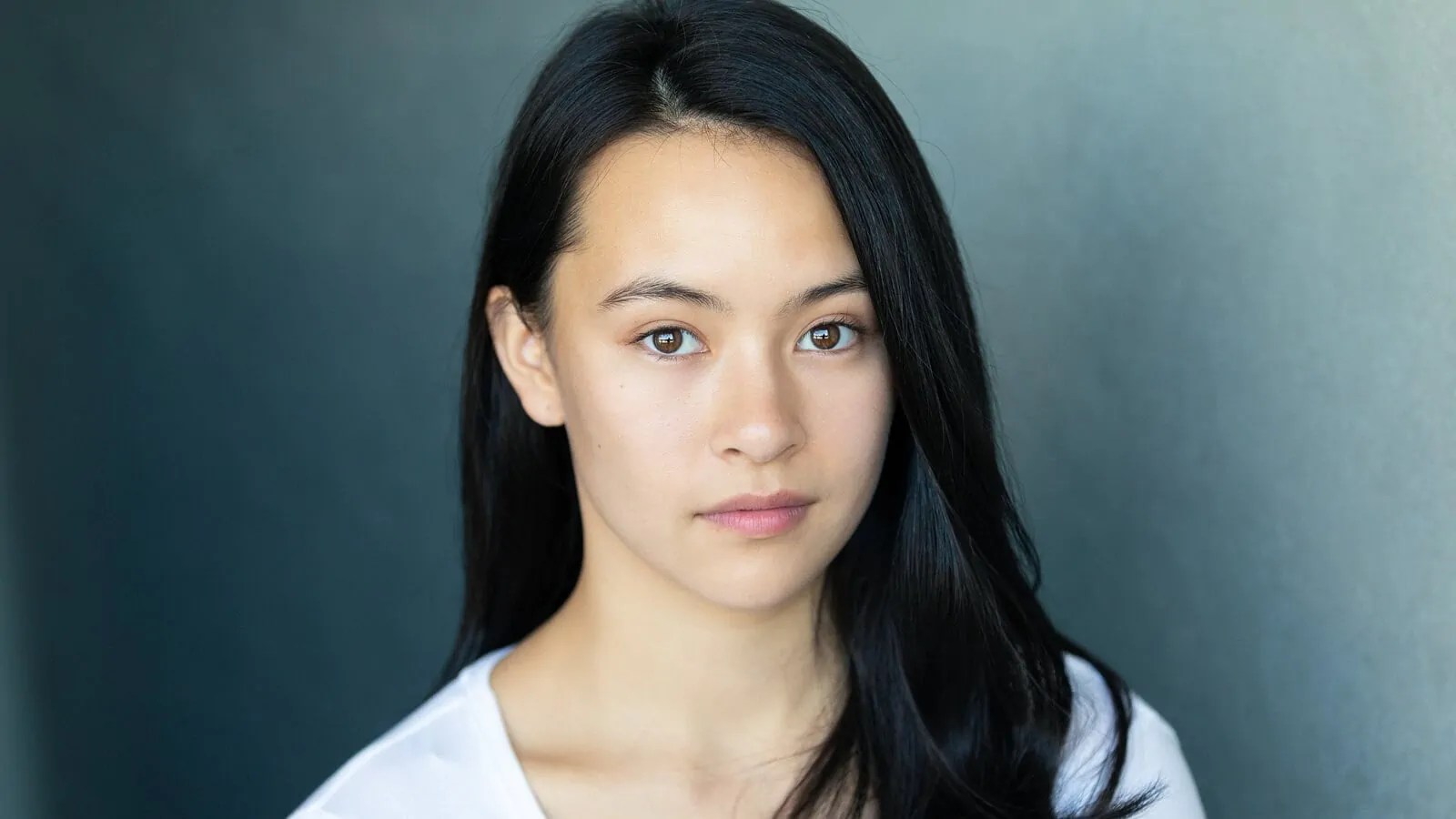 Madeleine Price is represented by Hermione Halpin Accelerate Management