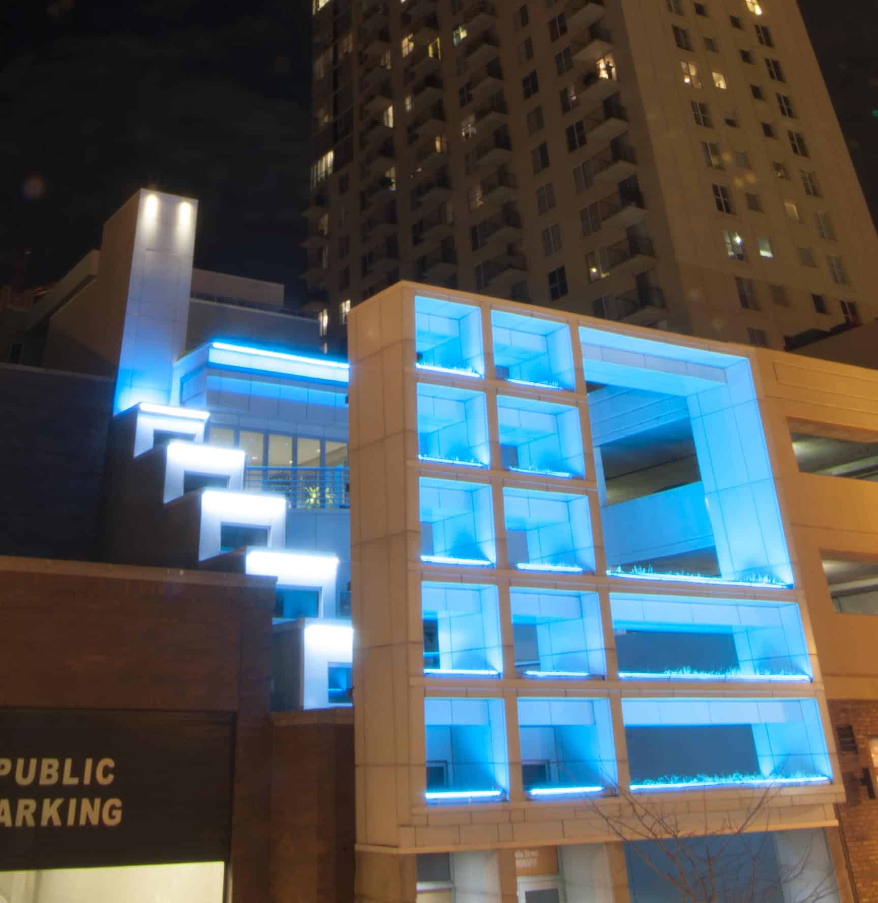 chicagobuildingcolorchanginglighting Outdoor Lighting in Chicago
