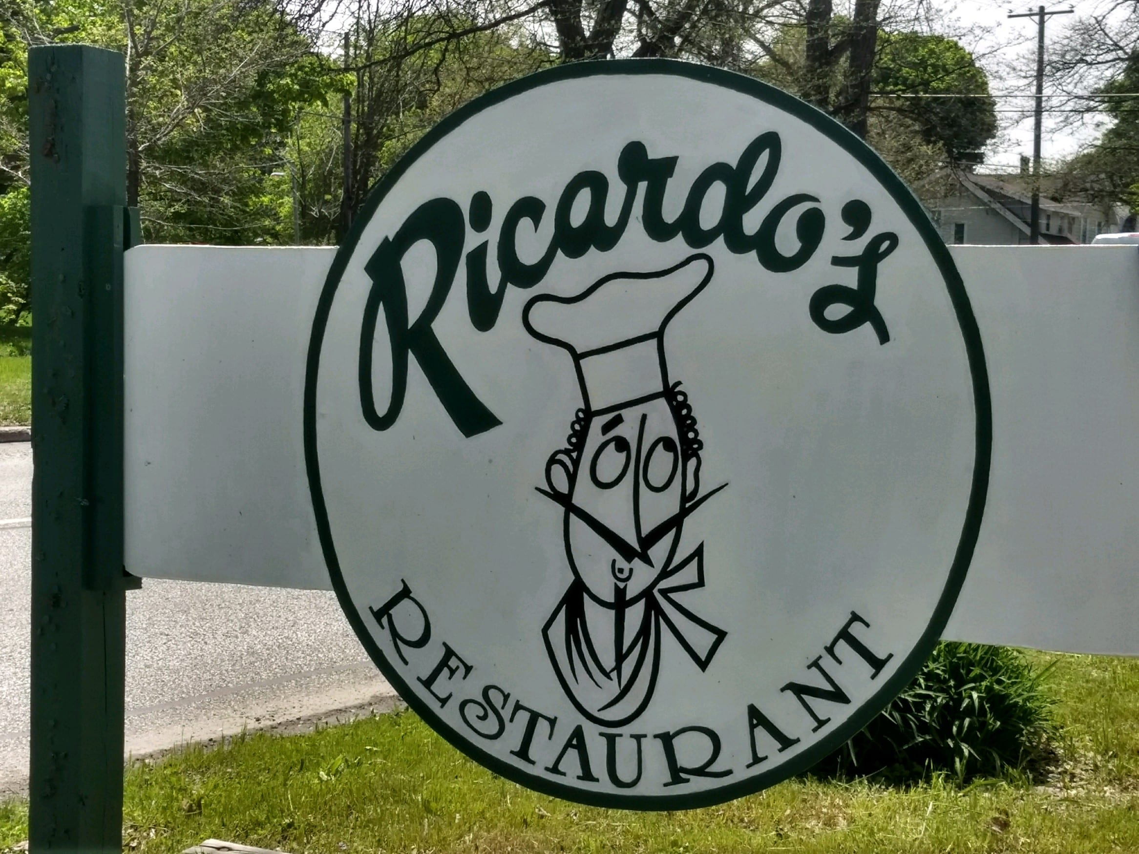Ricardo's Restaurant Accessible Erie