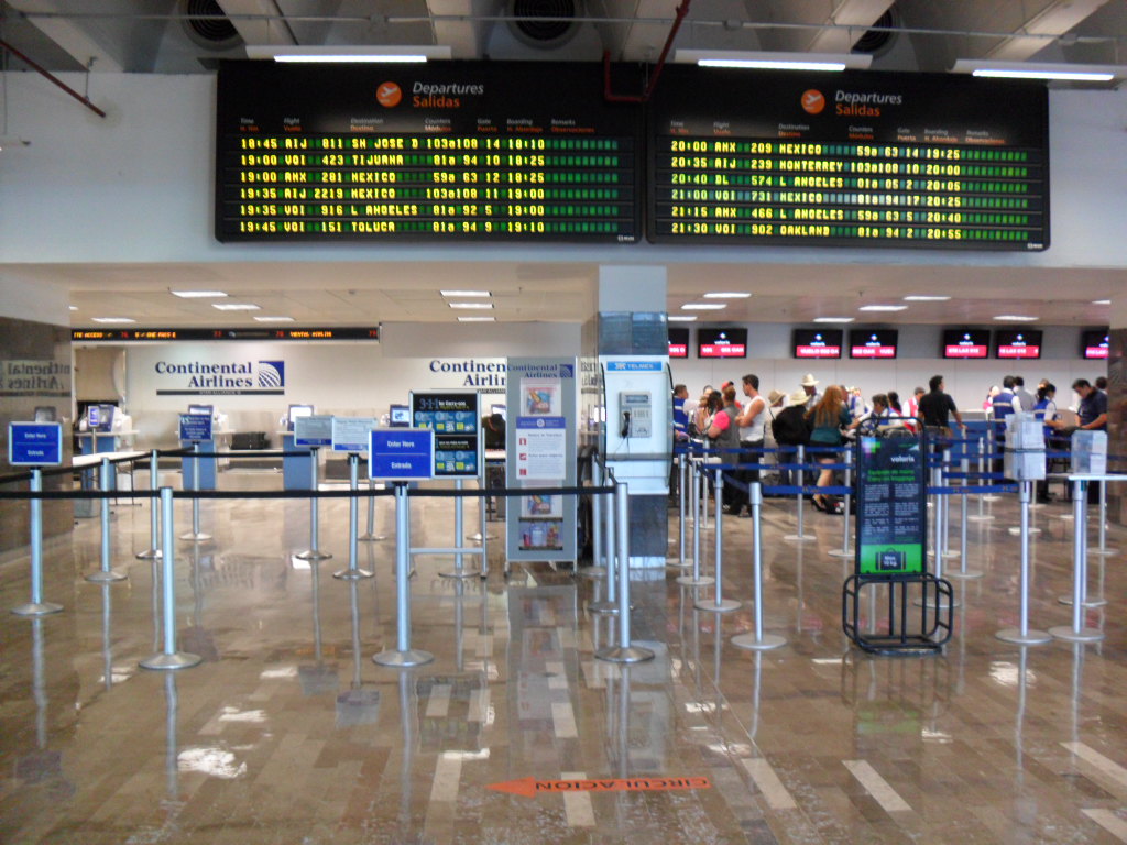 Taxi or Bus Transportation Guadalajara Airport to Ajijic & Chapala