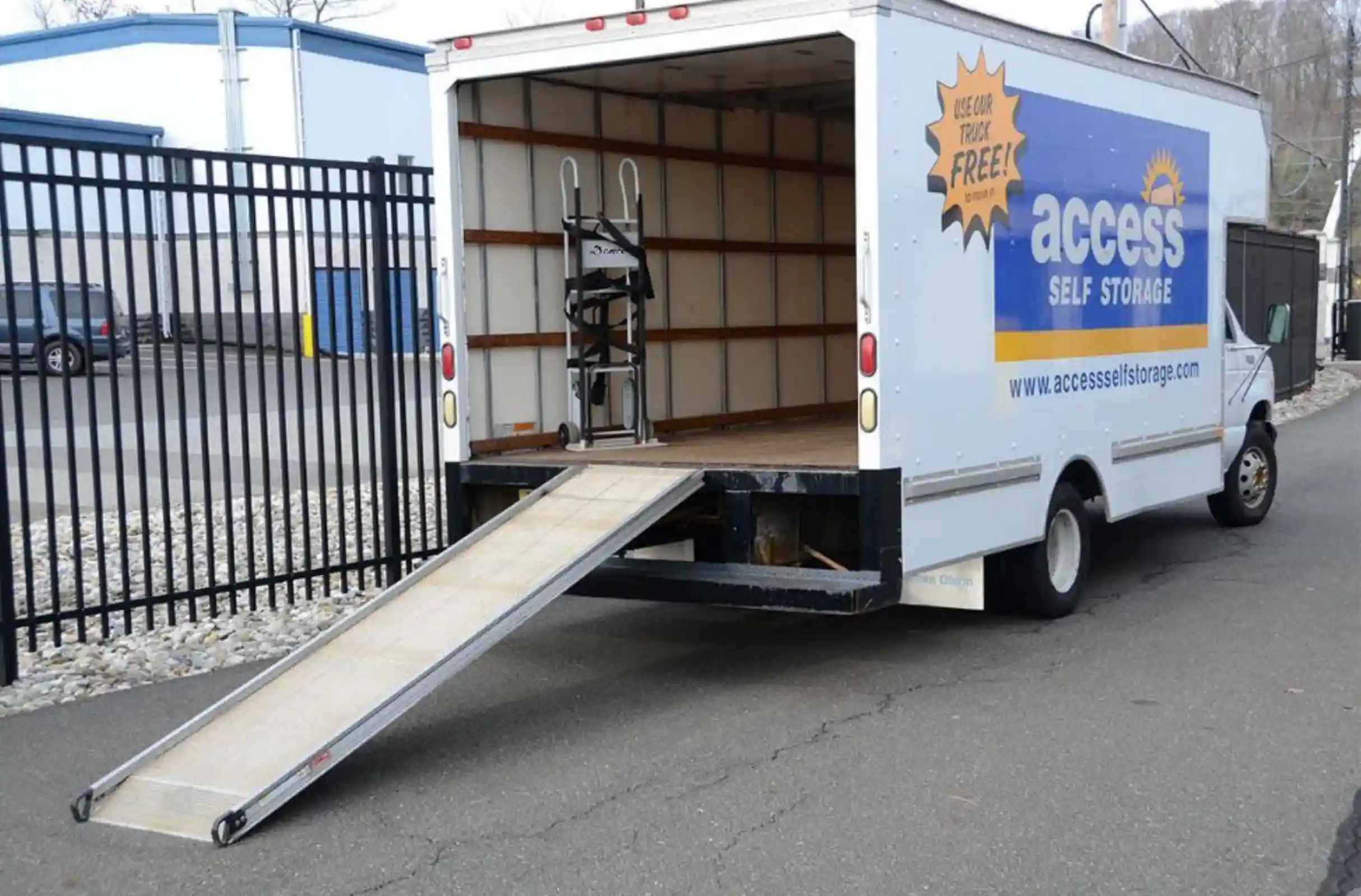 Maximizing Efficiency When Using Your Moving Truck Access