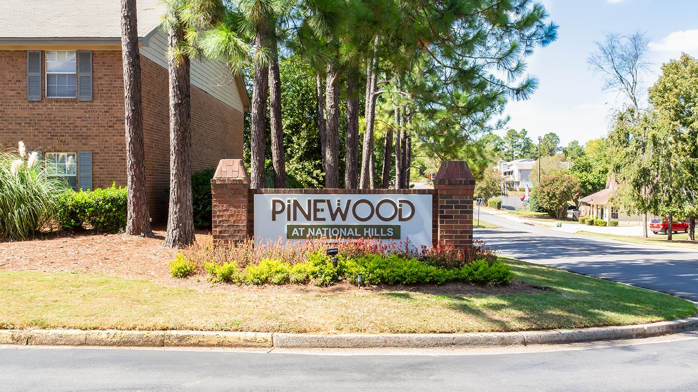 MLG Capital and Partner Purchase Pinewood Apartments in Augusta,
