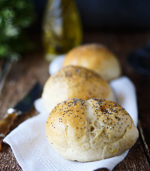 Caramelized Onion Buns Accidental Happy Baker