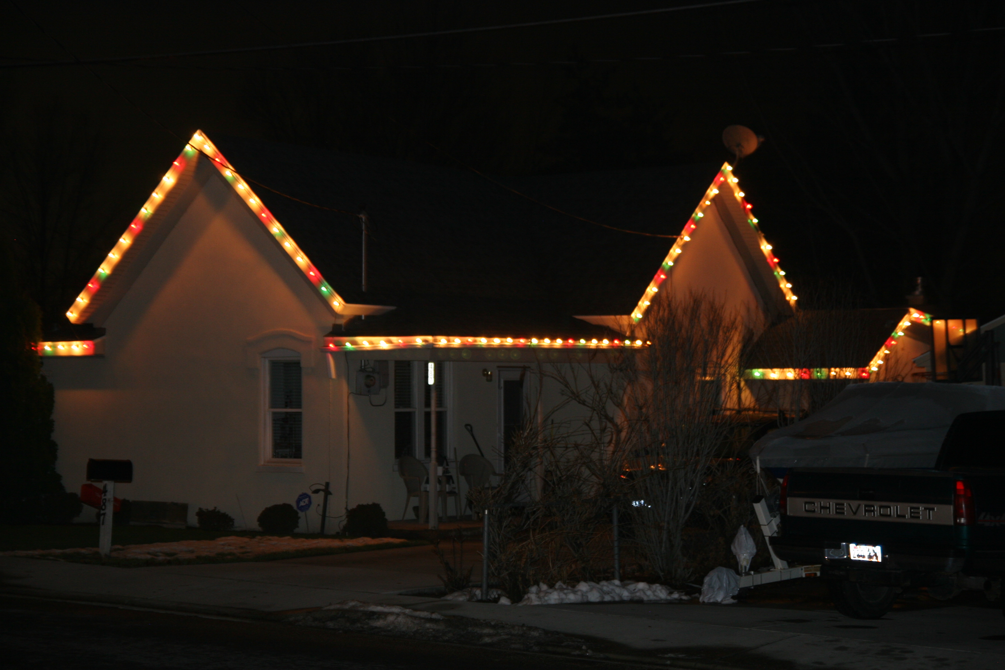 Holiday Light Installation in Utah County Ace's Spray Lawn Services