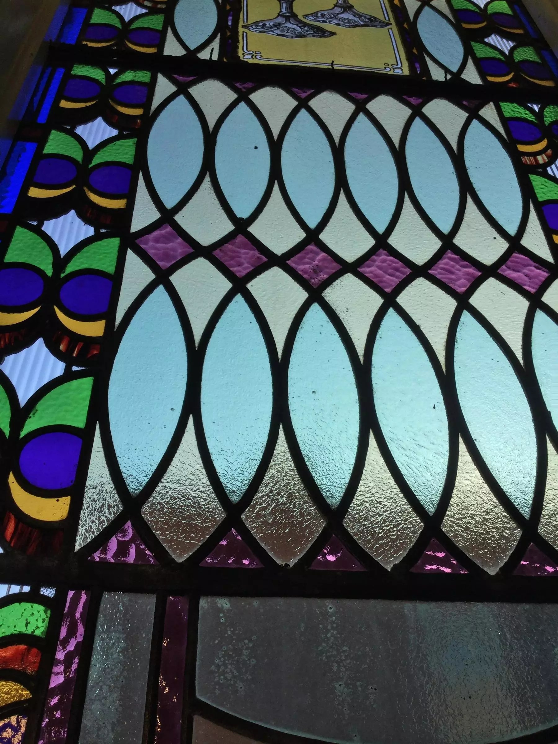 How Much Does Decorative Glazing Cost? Decorative Glass and Mirrors