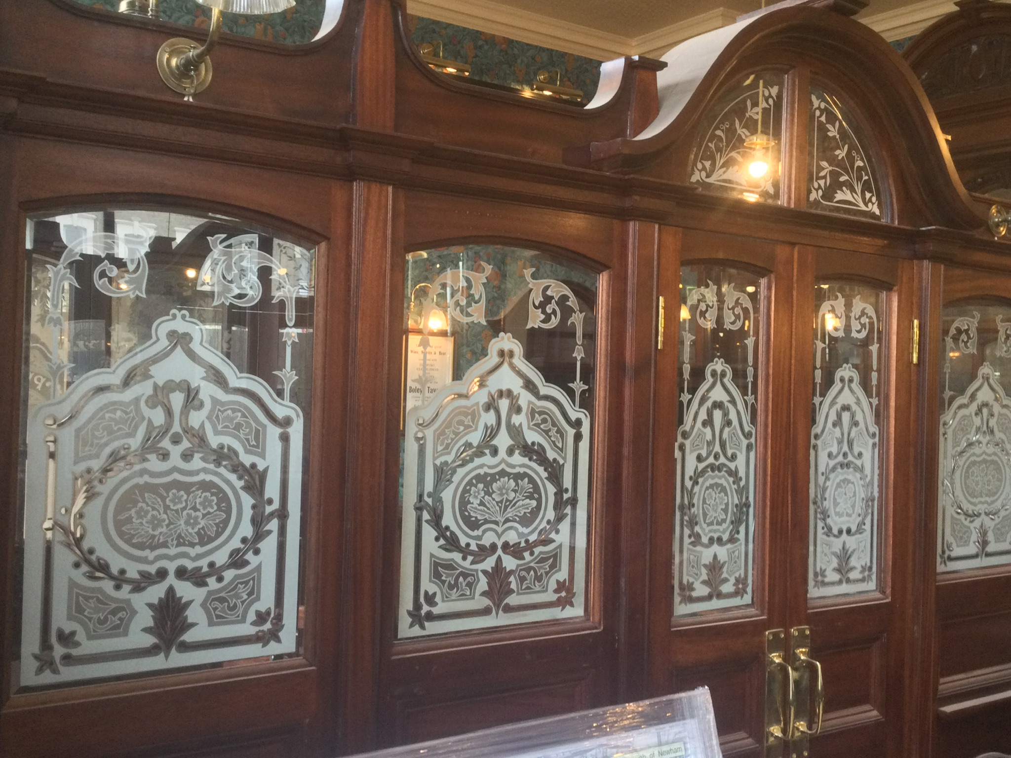 London Acid Etched Glass Specialist Decorative Glass Acid Etching in London