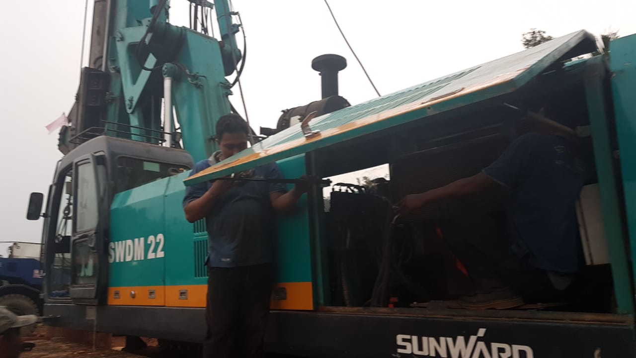 service ac alat berat mesin bor tanah SETIA KARYA AC