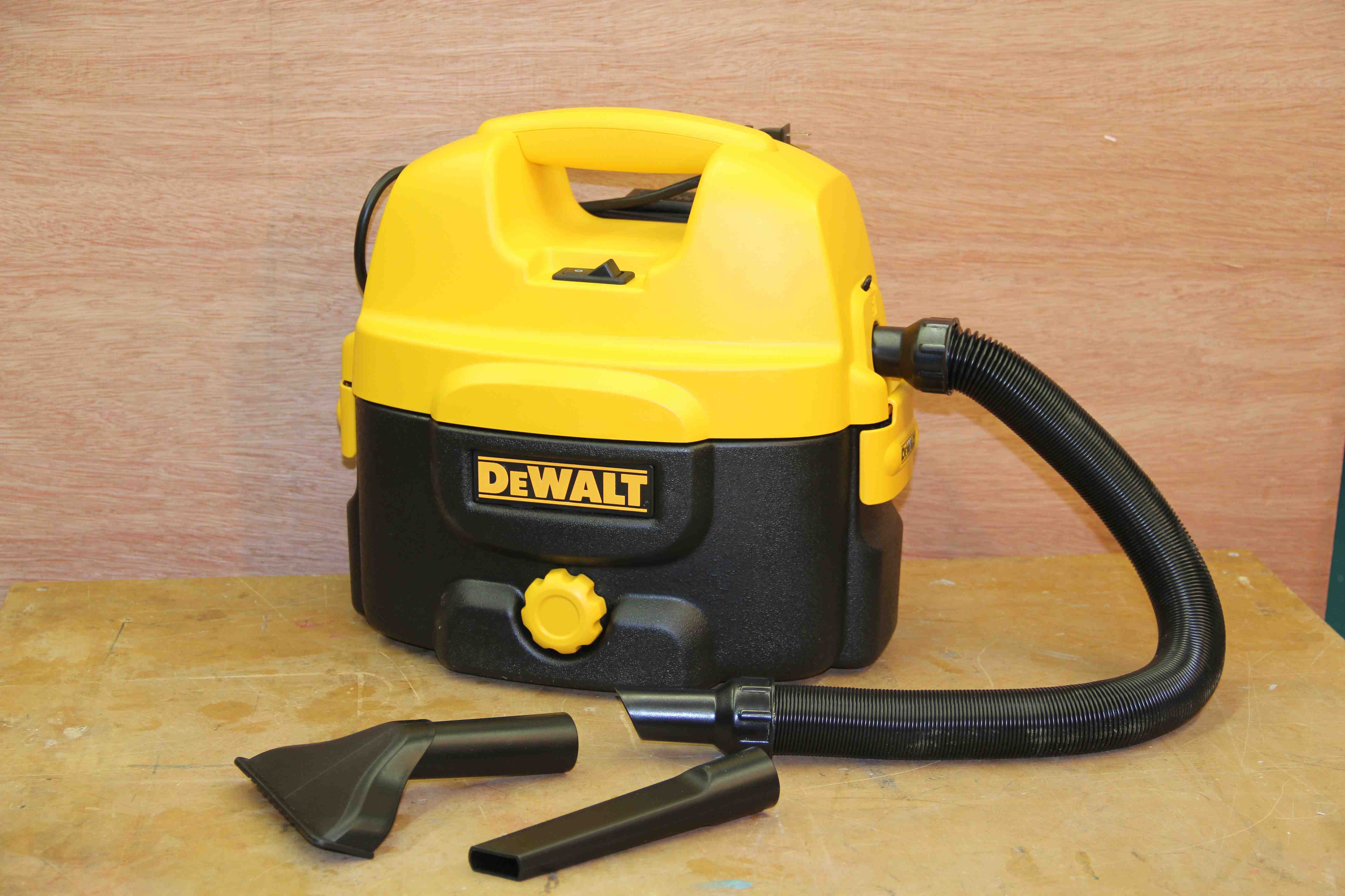 Sliding miter saw or radial arm saw recall, dewalt 18 volt cordless