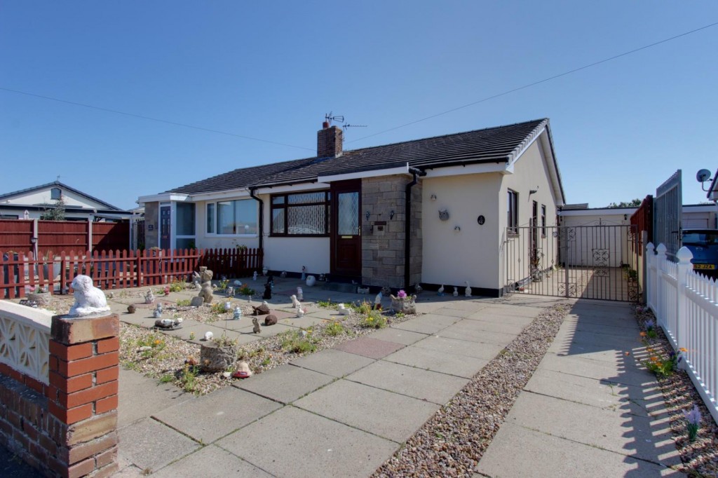 Ennerdale Avenue, Fleetwood, 2 bedroom, Bungalow Semi Detached