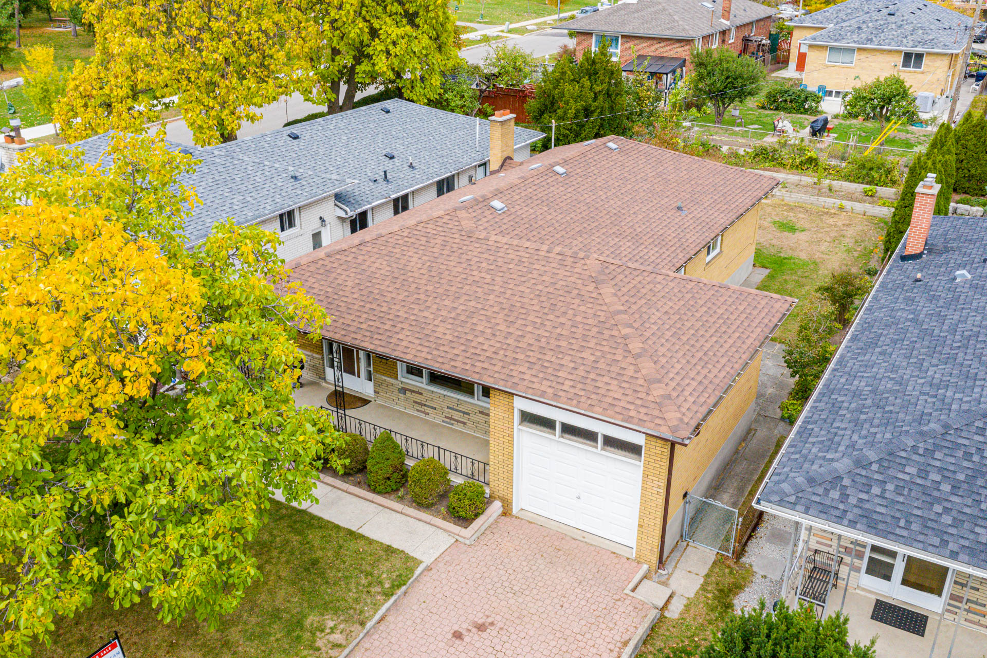 Etobicoke House For Sale 38 Gatewood Cres. The Acri Team