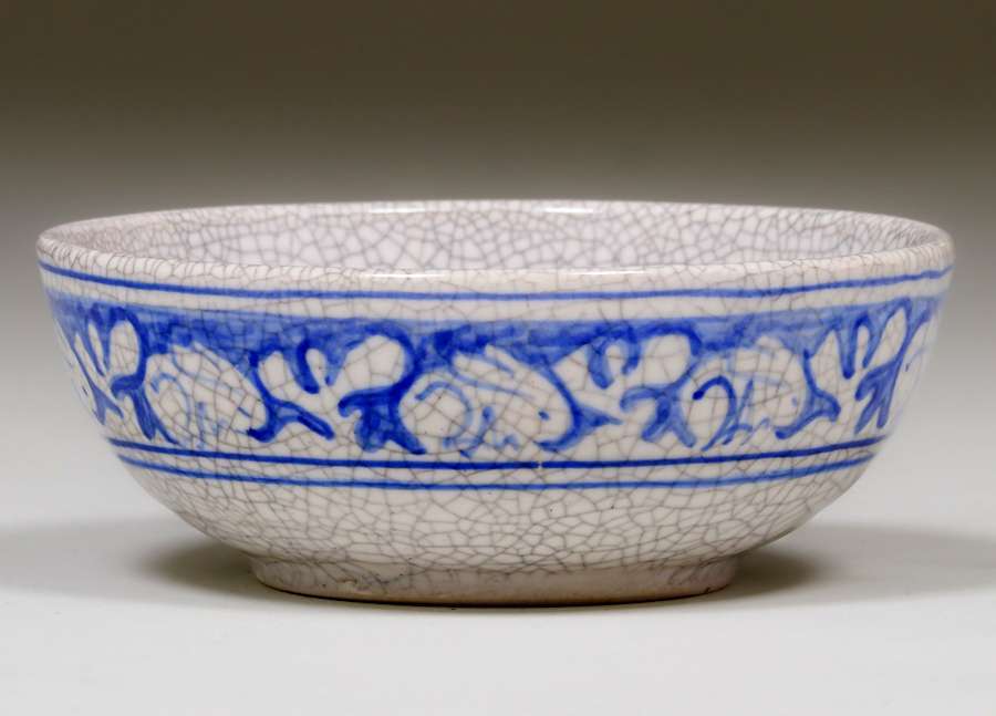 California Historical Design Dedham Pottery Rabbit Bowl c1920s