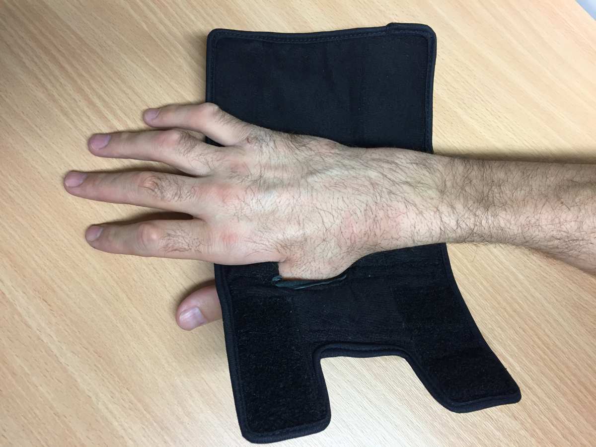 Push Gloves/Quad cuffs The Active Hands Company