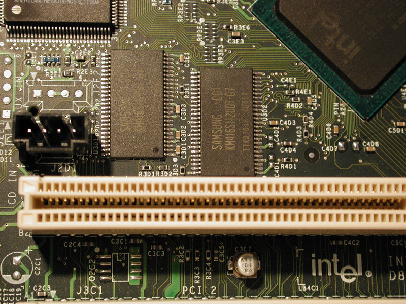 ActiveWin Intel D810E2CA3 Motherboard & Intel Celeron