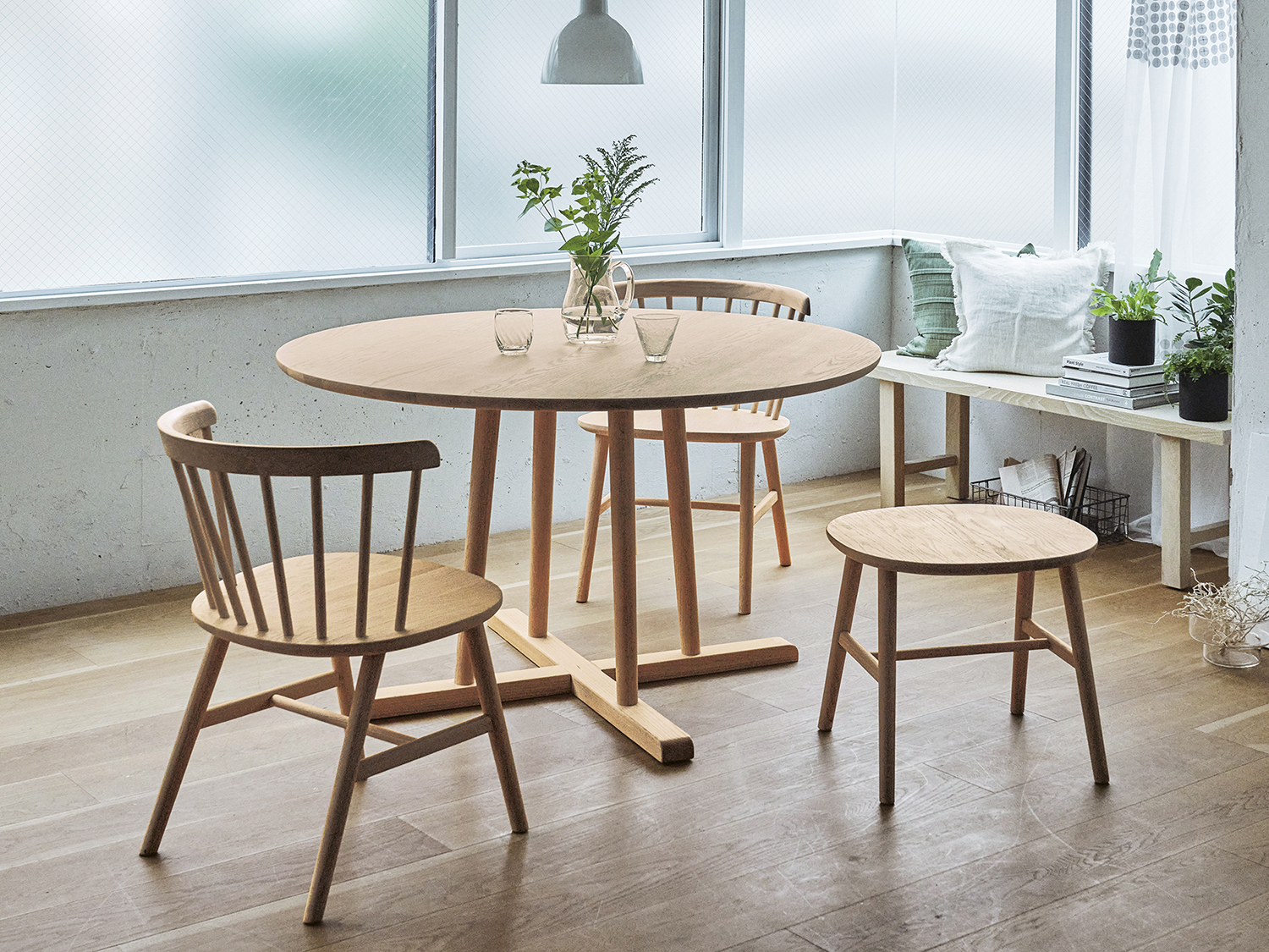 THYME DINING TABLE（ROUND）（タイム ダイニングテーブル（ラウンド）） ACTUS