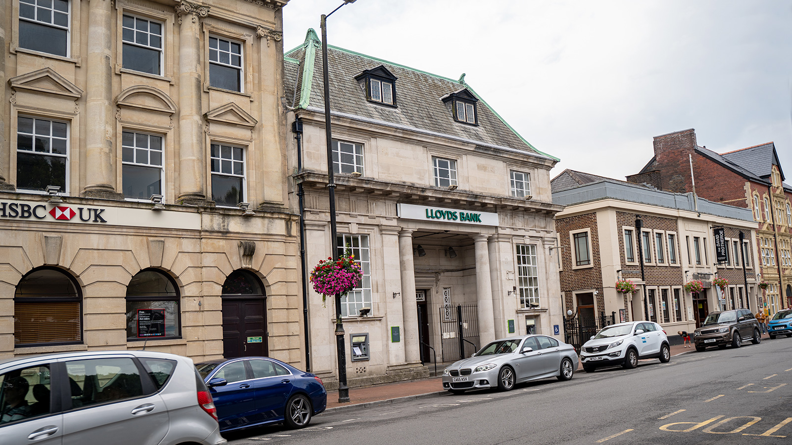 Property Auctions 22/Sep/2022 5 Windsor Road, Neath, West