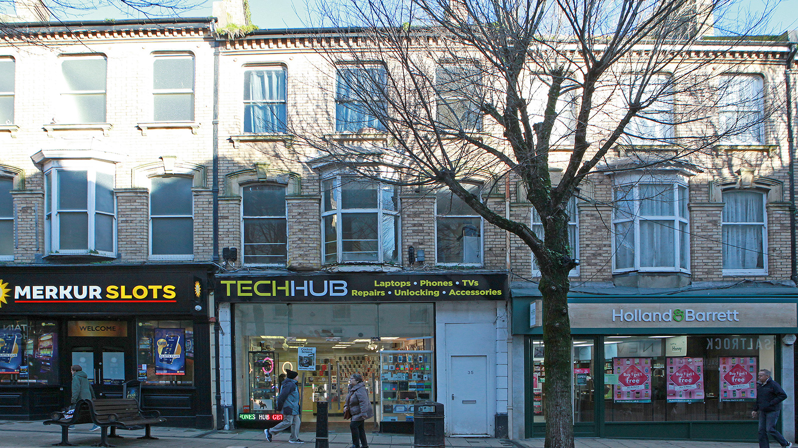 Property Auctions 16/Feb/2023 35 Victoria Street, Paignton, Devon