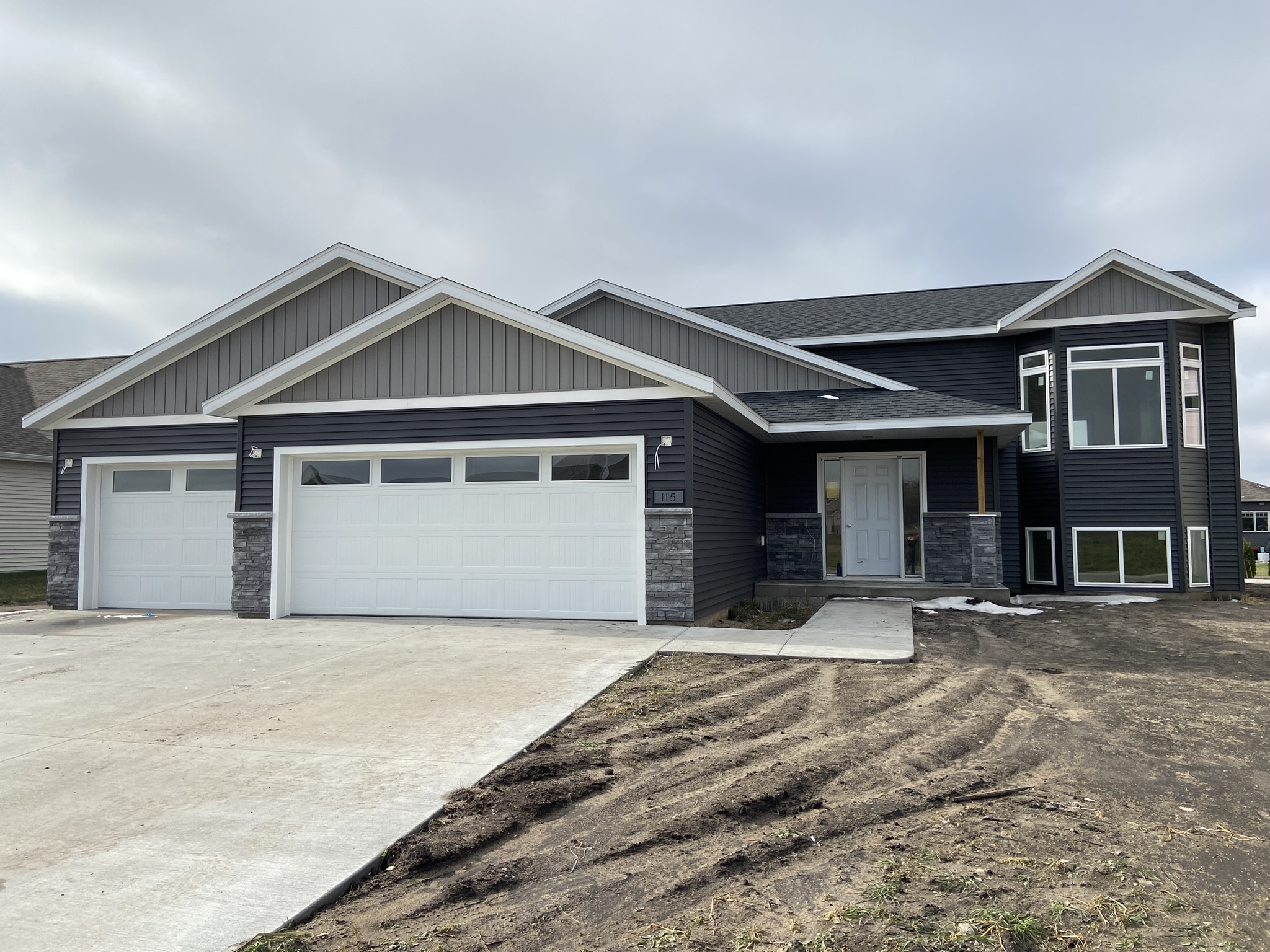 115 18TH ST SE BARNESVILLE, MN Adams Development Real Estate, LLC