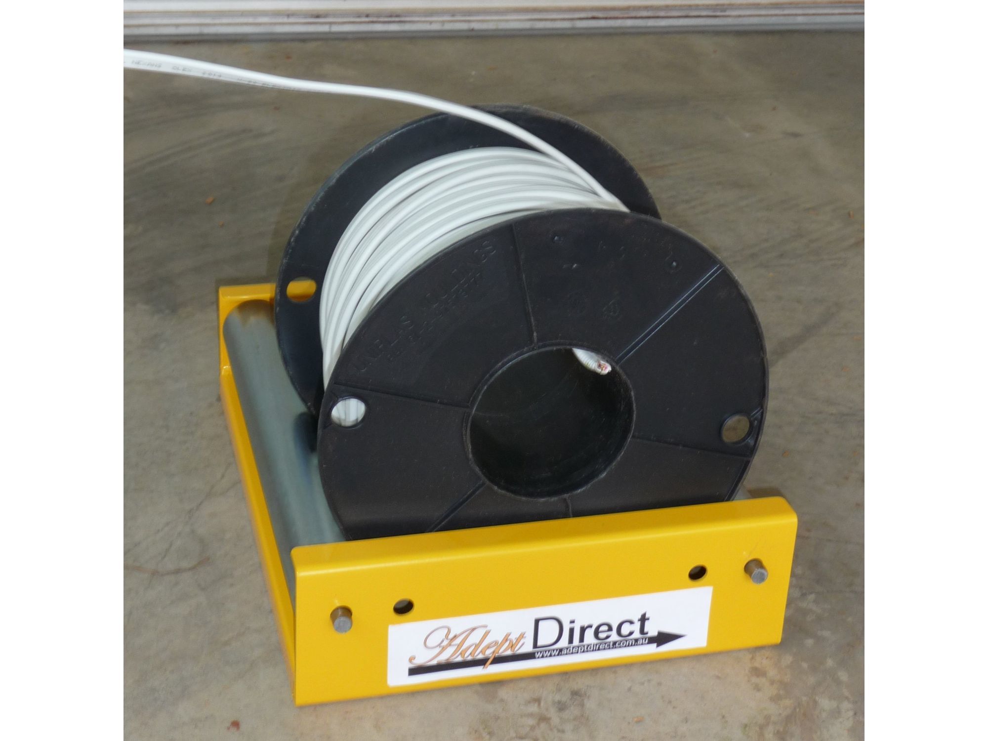 Cable Drum Roller