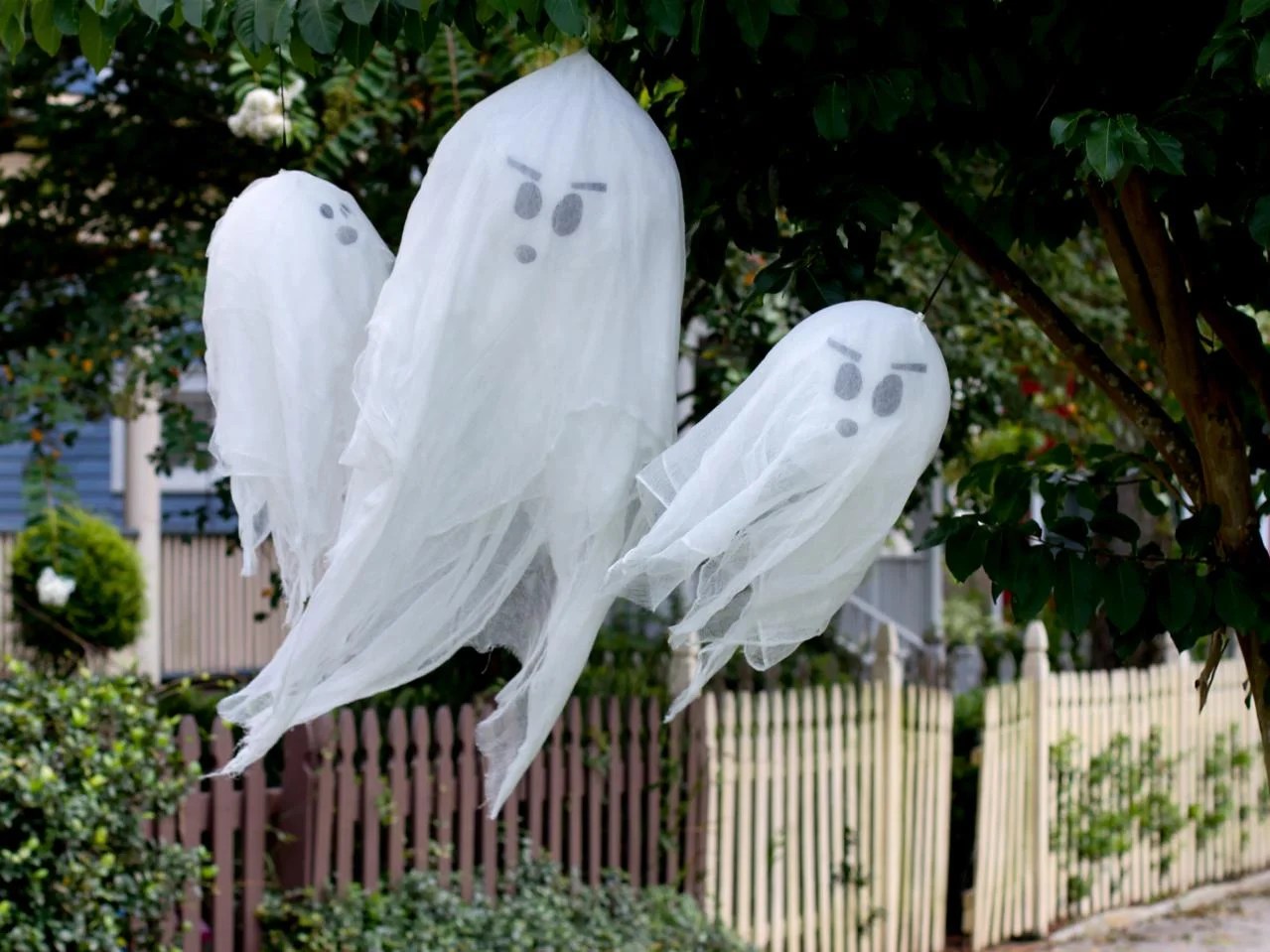 58 Halloween Decorations Ideas You Can Do it Yourself A DIY Projects